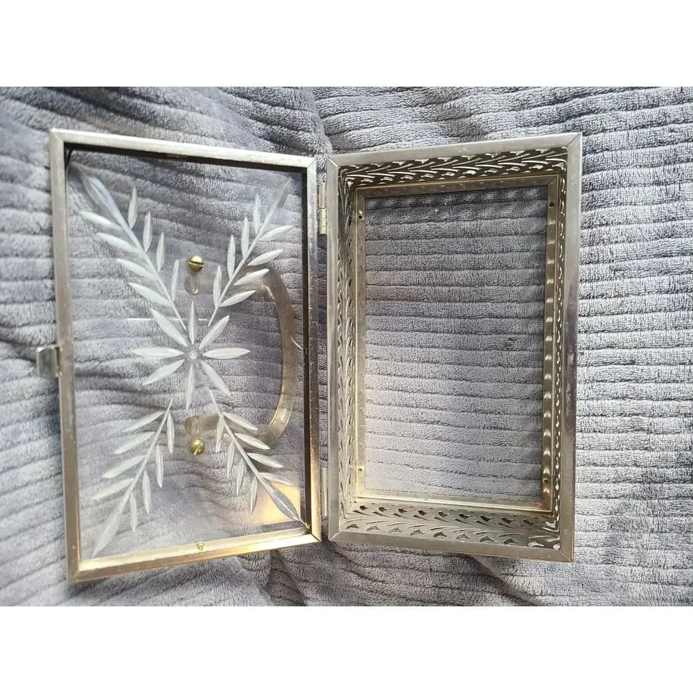 Vintage 1950s MCM clear etched floral Lucite & silver filigree chrome box purse